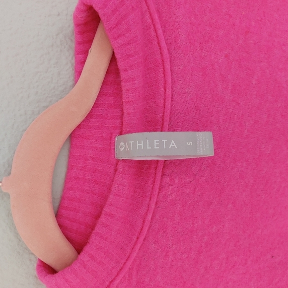 ATHLETA Crew Neck Pullover Hot Pink Extra Fine Merino Wool Soft Sweater - Picture 3 of 7